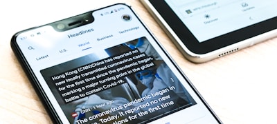 体育新闻编辑室深度报道文章排版设计