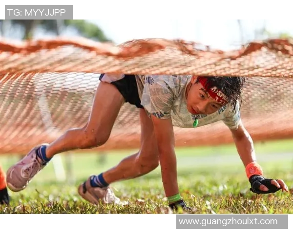 足球明星勇敢挑战冰水极限赛引发全球热议与关注