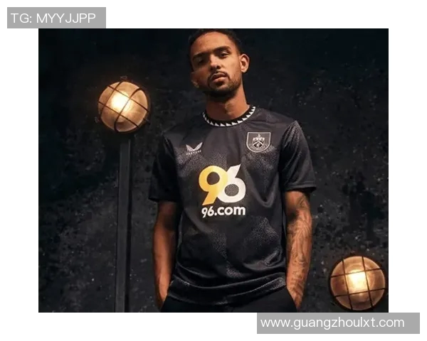 足球明星的创意之选那支独特的笔背后的故事与灵感